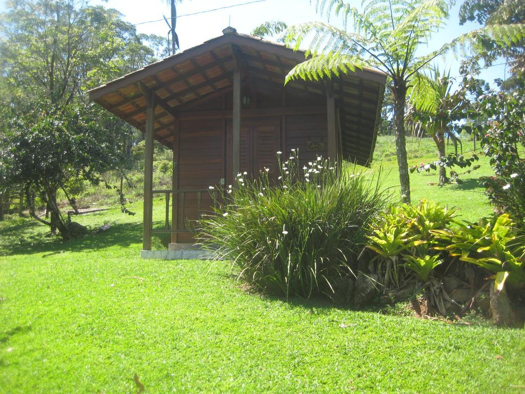 Pousada Recanto Dos Pinheiros Pilar do Sul Bagian luar foto