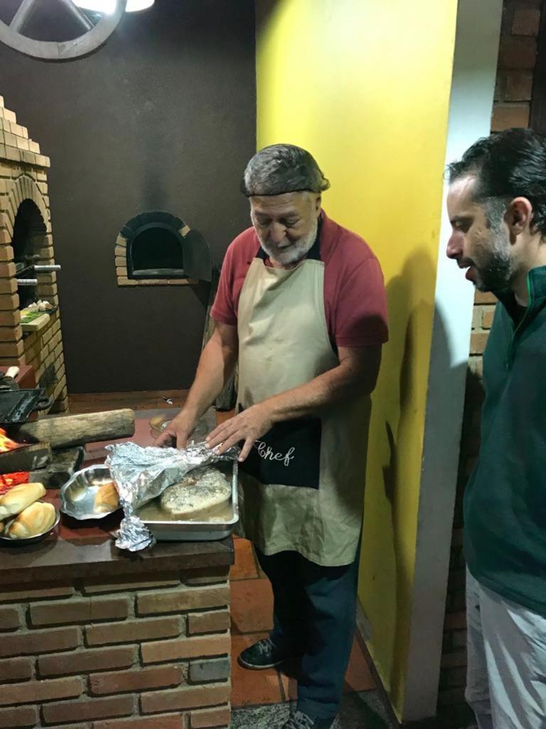 Pousada Recanto Dos Pinheiros Pilar do Sul Bagian luar foto